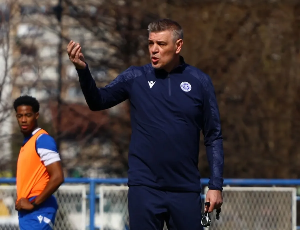 Savo Milošević preuzeo komandu: Prvi trening na Grbavici i odmah vraća otpisane igrače Savo Milošević preuzeo komandu: Prvi trening na Grbavici i odmah vraća otpisane igrače