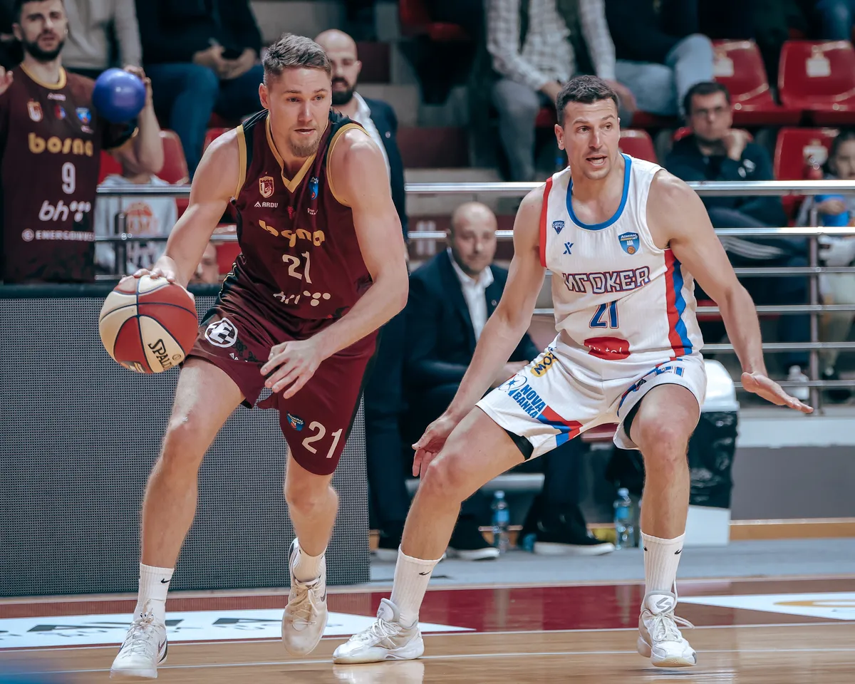 Bosna BH Telecom preokretom slavila protiv Igokee u Laktašima: Joesaar i Plummer ključni za važnu pobjedu u ABA ligi Bosna BH Telecom preokretom slavila protiv Igokee u Laktašima: Joesaar i Plummer ključni za važnu pobjedu u ABA ligi