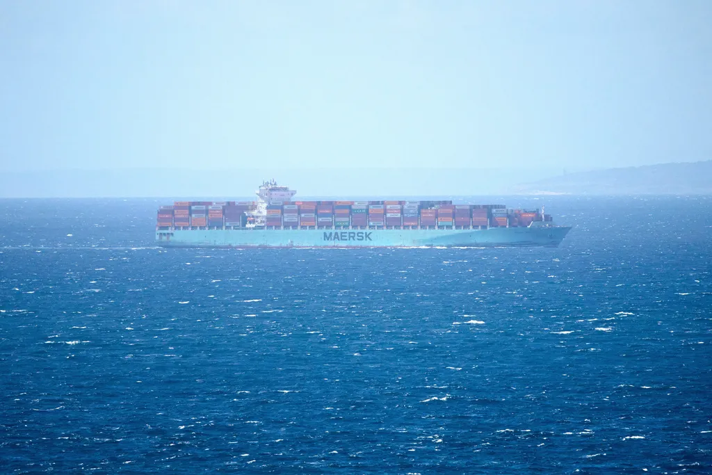 Maersk i MSC prekidaju plovidbu kroz Hormuški moreuz: ‘Sigurnost je naš prioritet’ nakon napada na Iran