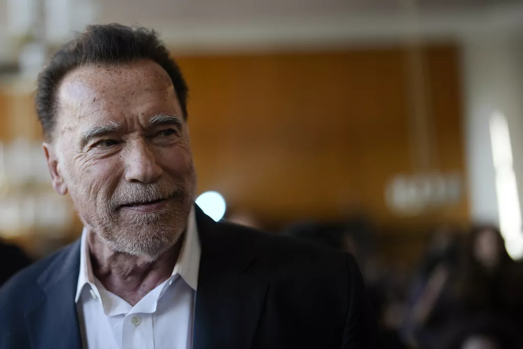 Arnold Schwarzenegger u Belfastu: “Nevjerovatno je biti ovdje nakon 60 godina”, dobio počasni doktorat