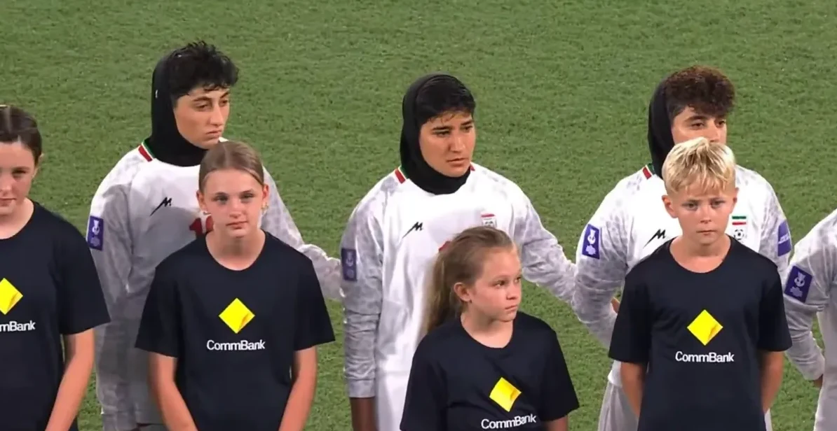 Iranske fudbalerke otpjevale himnu na kraju Azijskog kupa, a peticija za njihov azil u Australiji skupila preko 50.000 potpisa