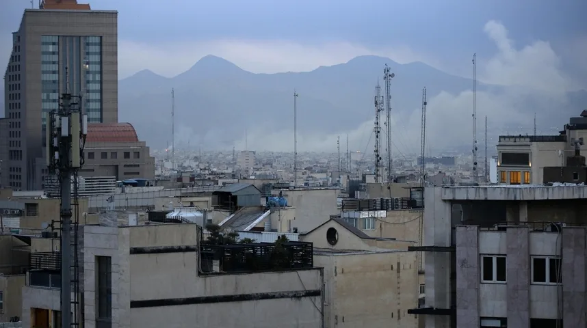 Izrael pokreće novi val zračnih udara na Iran: Teheran, Isfahan i južni Iran pod vatrom