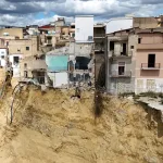 Sicilija u trajnoj rani: Januarško klizište trajno promijenilo pejzaž okruga Niscemi, kuće zatrpane, pukotine duboke