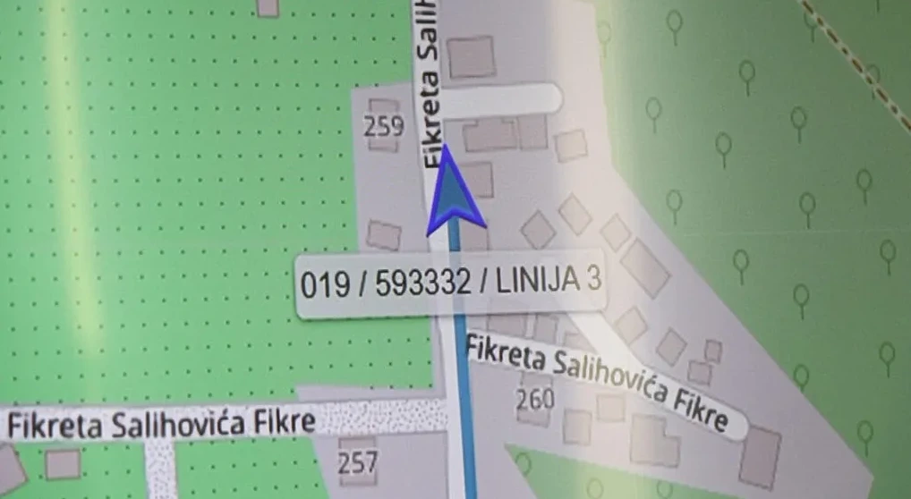 Mapa sa prikazanim ulicama i kućnim brojevima, sa istaknutom ulicom 'Fikreta Salihovića Fkre'.