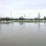 Tuzlanski kanton pod vodom: Spreča izlila, klizišta ugrožavaju kuće, a vatrogasci ne stižu da ugase sve požare