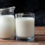 Bademovo vs. ovseno mlijeko: Koje pomaže kod šećera, a koje kod upala?