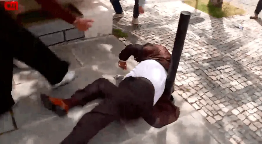 Bizarna nesreća nakon sudske pobjede: Bivši predsjednik Benfice slomio lakat