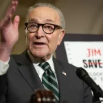 Demokratski lider u Senatu šokirao: Pozvao šefa FBI-ja na hitnu ostavku zbog navoda o opijenosti i nepodobnosti