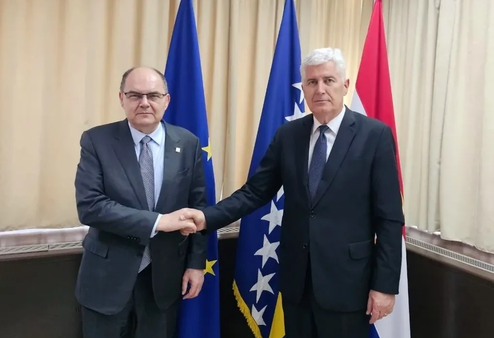 Čović o Schmidtu: “Ne razmišlja o brzom odlasku”, ali o tome odlučuju drugi