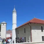 Obnovljena Dugalića džamija u Nevesinju svečano otvorena