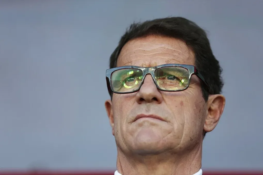 Fabio Capello nosi naočare