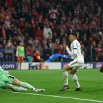 Ludnica u Munichu: Real vodi 3:2 nakon poluvremena, pet golova i drama na Allianz Areni