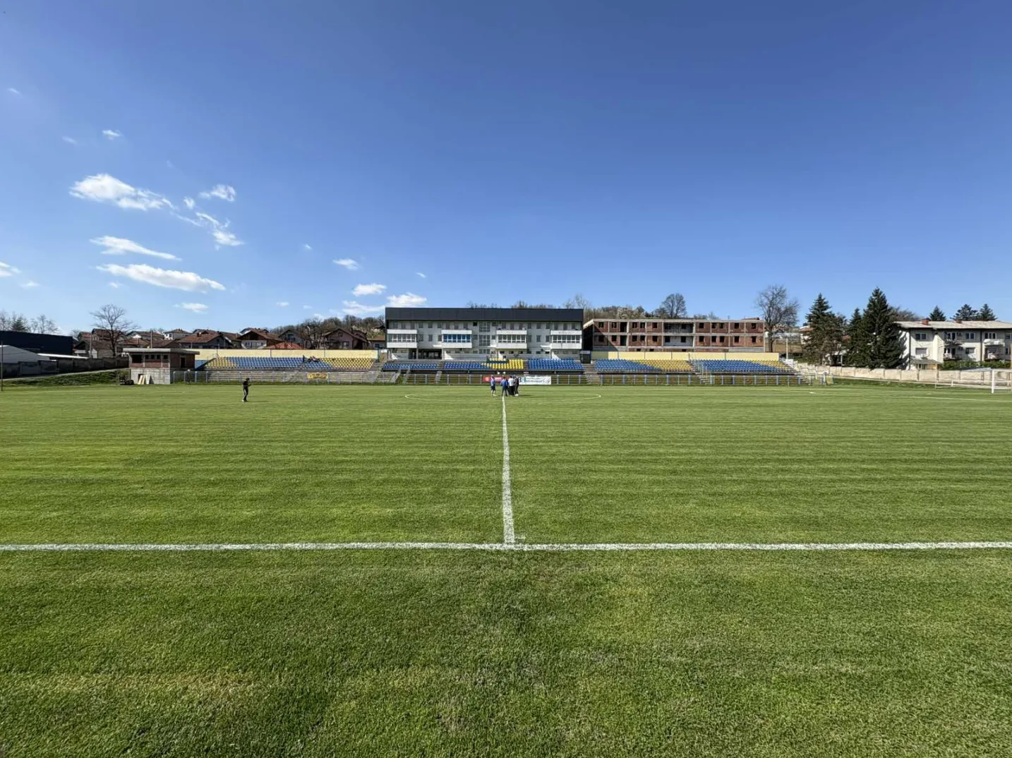 Bratstvo doživjelo hladan tuš na Lukama: Radnik iz Hadžića slavio sa 3:1 i produžio seriju pobjeda