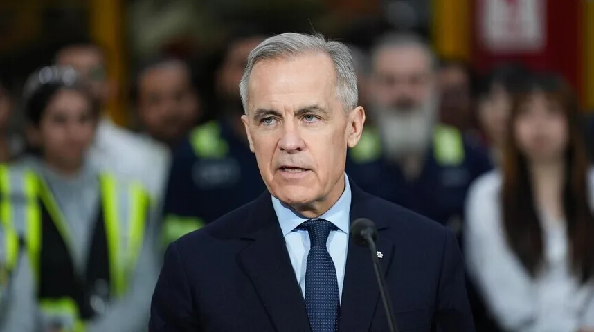 Guverner Banke Kanade Tifa Maklim govori na konferenciji za medije.