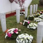 19 godina od tragedije na Bjelavama: Polaganje cvijeća za šest beba stradalih u požaru