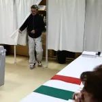 Mađarska na izbornom preokretu: Rekordna izlaznost od 54 posto do 13 sati, Orban i Magyar pozivaju na glasanje