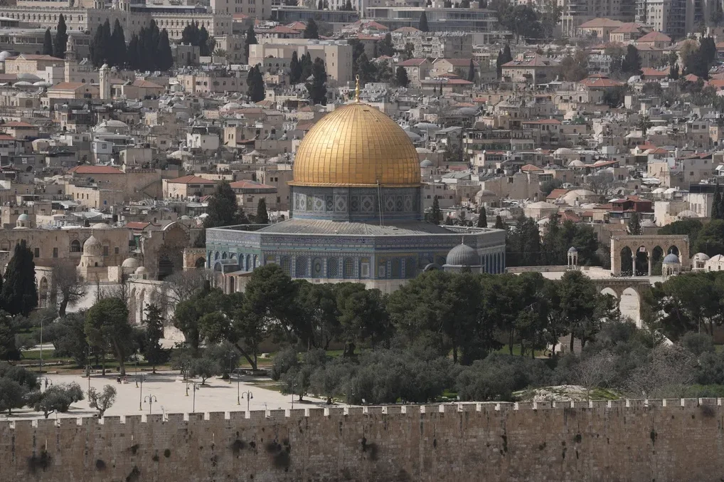 Zlatna kupola Kupole na stijeni, džamije na Brdu hrama u Jerusalimu.