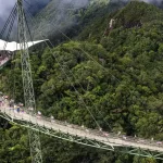 Nebeski most u Maleziji: “Prošetajte” na 660 metara visine i pogledajte u ponor kroz stakleni pod