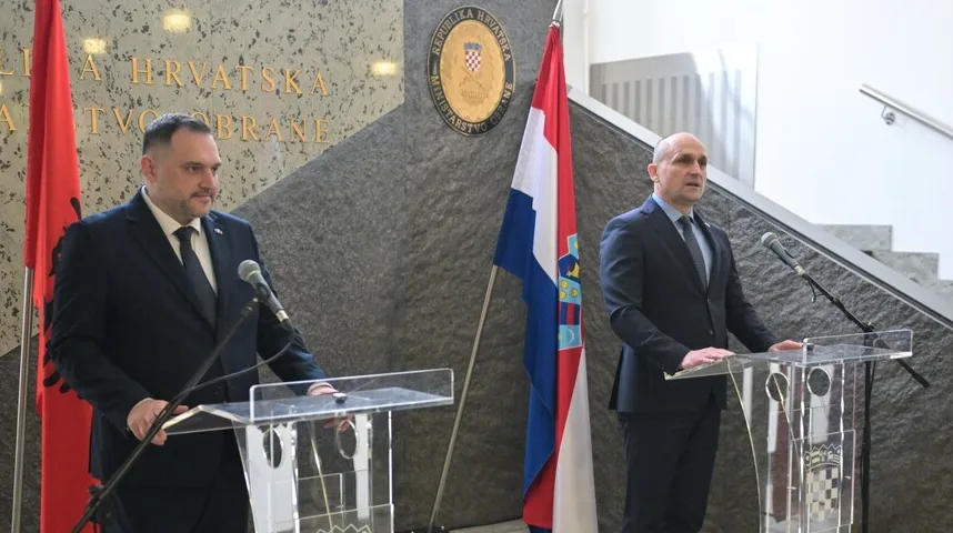 Anušić odgovara Vučiću: “Ne zabrinjava me naoružavanje Srbije, to je njihova odluka”