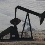 Zatvaranje Hormuškog moreuza podiglo cijenu američke nafte iznad 100 dolara