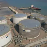 Ukrajina šalje poruku: “Pogodili smo najveći ruski naftni terminal”, oštećena dva skladišna rezervoara