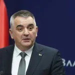 Minić upozorava na Schmidtov potez pred odlazak: Novi zakon o imovini?