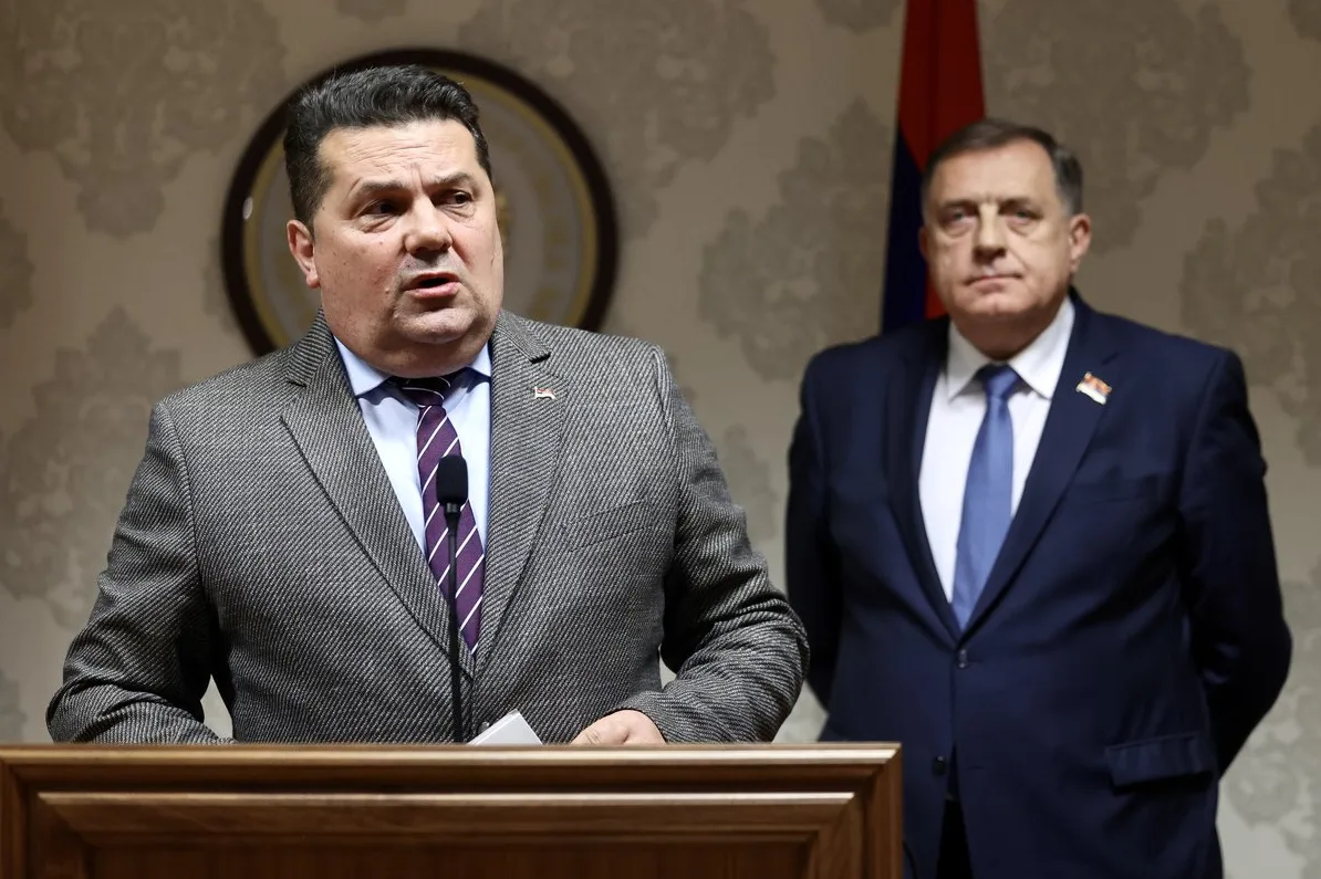 Dodik i Stevandić odbijaju ustavne promjene: “To su želje za Djeda Mraza, mi ćemo mijenjati sami”