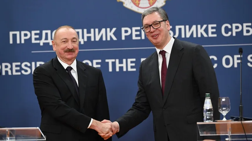 Vučić i Aliyev na telefonskom razgovoru: “Mir i stabilnost ključni su za razvoj regiona”