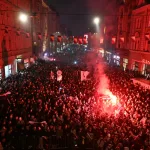 Nestvarni prizori ispred Vječne vatre: Rijeka ljudi na ulicama Sarajeva slavi plasman Zmajeva na Mundijal