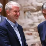 Roman Abramovič tuži evropski sud: “Istraga je politički motivisana”, a milijarde funti i dalje zamrznute