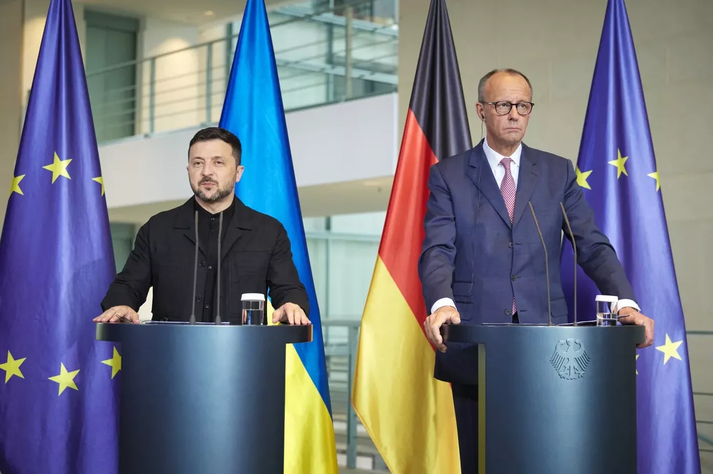 Volodimir Zelenski i njemački kancelar Olaf Scholz na pres-konferenciji