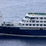 Kruzer MV Hondius stigao u Rotterdam: Karantin za 23 člana posade nakon smrtonosnog hantavirusa