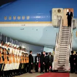 Bacili kineske poklone: Osoblje Bijele kuće spriječilo unos u Air Force One