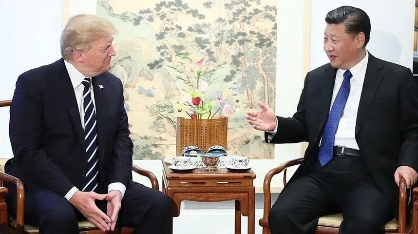 Donald Trump i Si Đinping na sastanku
