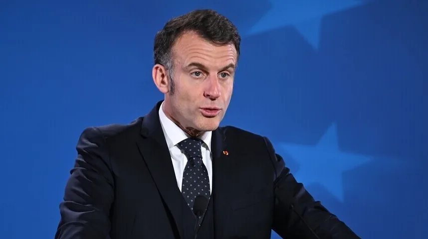 Macron upozorava na kripto “Divlji zapad” i traži strože mjere