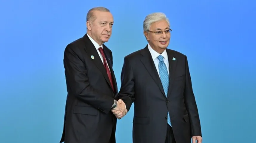 Erdogan u Kazahstanu poziva na jedinstvo turkijskog svijeta