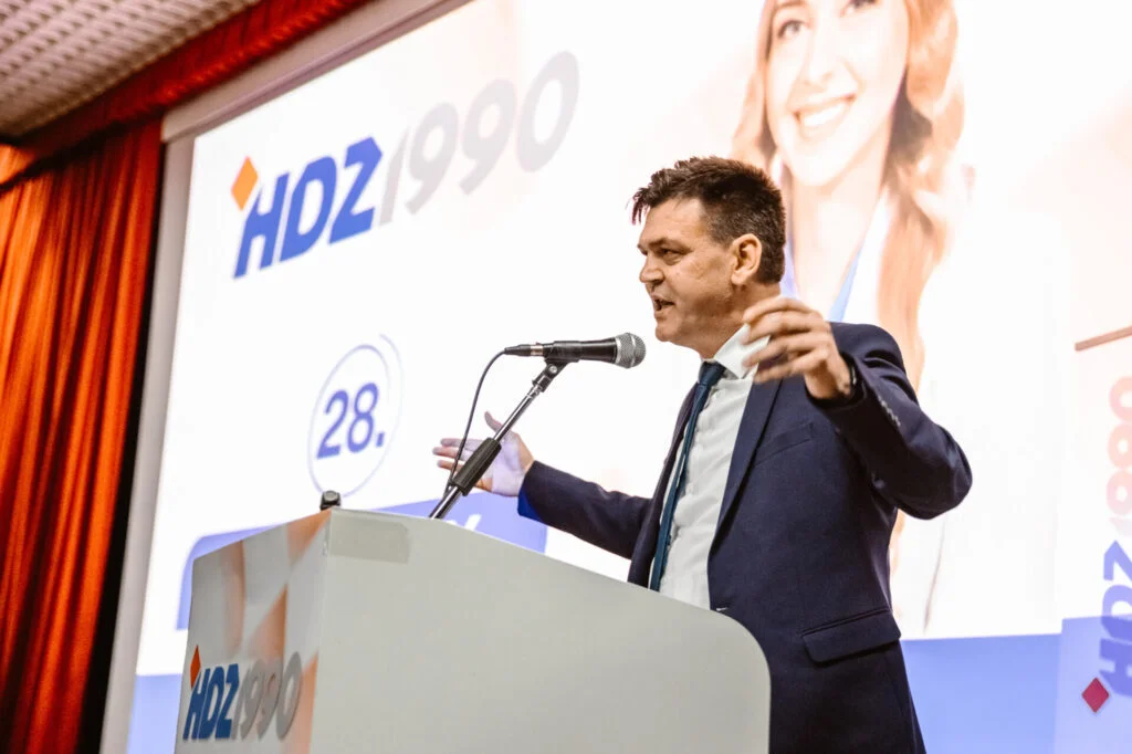 Predaja kandidatura za Predsjedništvo: Cvitanović računa na pobjedu