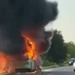 Užas kod Pančeva: Autobus u plamenu, putnici jedva izbjegli smrt