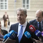 Brammertz saslušao žrtve u Sarajevu: Jasna poruka protiv puštanja Ratka Mladića