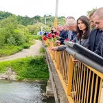 Doboj se prisjetio žrtava poplava: Ruže za 11 stradalih
