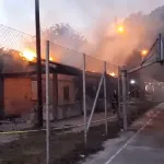 U Bukinju izbio požar na Društvenom domu, policija otvorila istragu