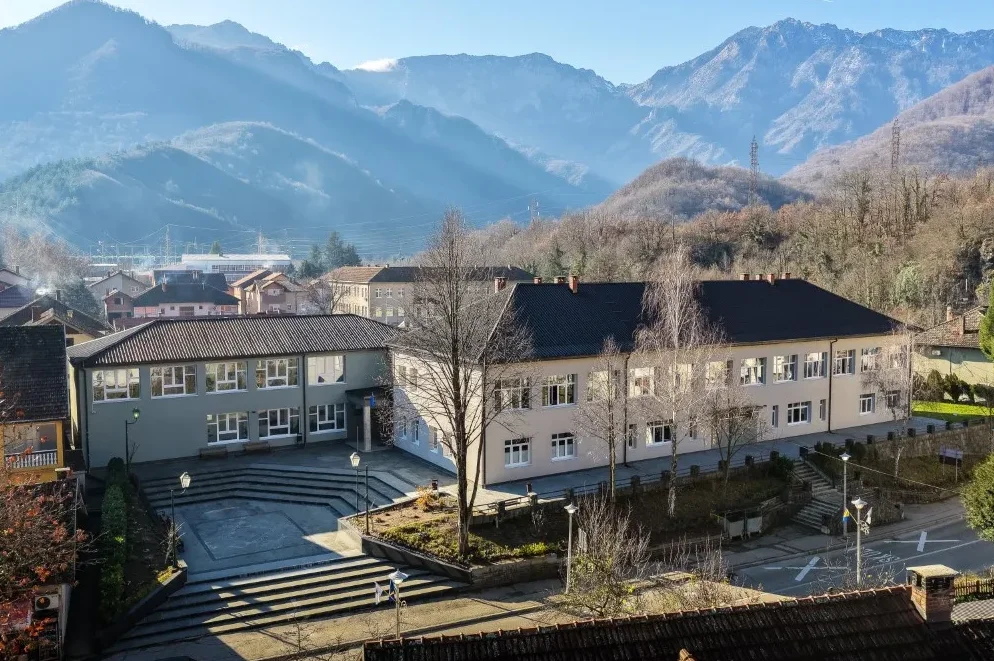 Maturanti iz Jablanice dobijaju 300 KM pomoći za maturu