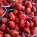 Jagode prednjače: Nove analize otkrivaju voće i povrće s najviše pesticida