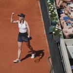Svitolina i Mertens sigurne u drugom kolu, Džen ispala u Parisu