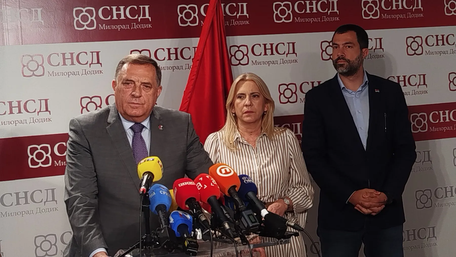 Milorad Dodik brani planove zaduženja za povećanje davanja