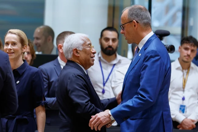 Costa izazvao buru: EU lideri podijeljeni oko kontakta s Moskvom