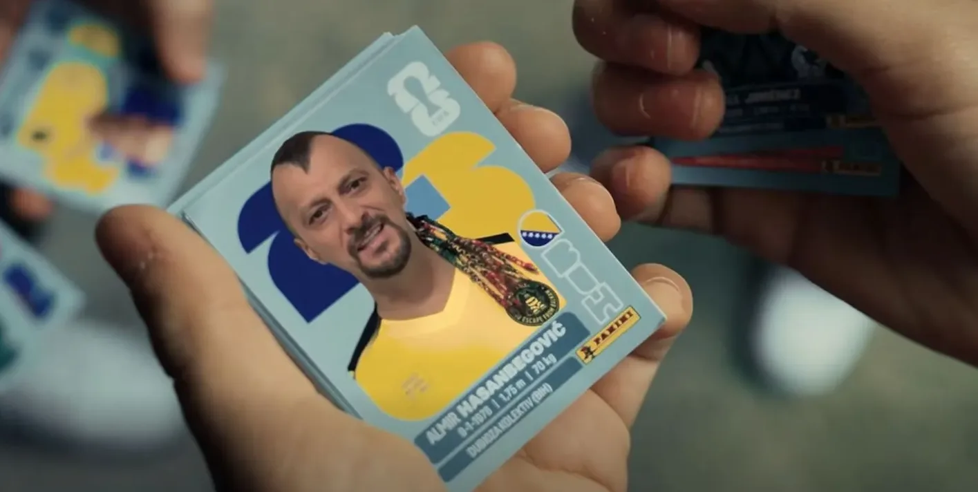Panini karta sa slikom nogometaša Almira Hasanbegovića i zastavom Bosne i Hercegovine