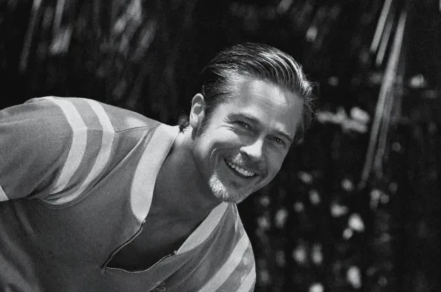 Brad Pitt se smije