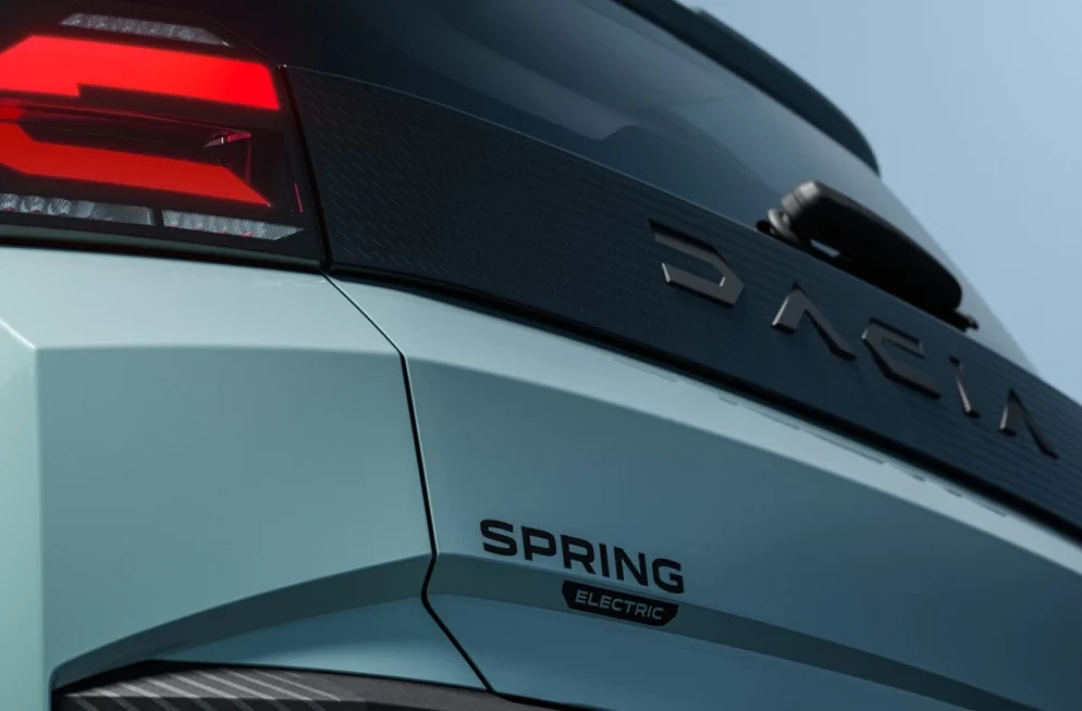 Stražnji dio Dacia Spring Electric automobila