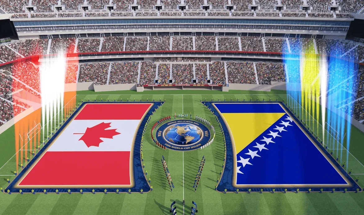 Fudbalski teren sa zastavama Kanade i Bosne i Hercegovine, te grbom FIFA Svjetskog prvenstva.